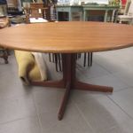 720 8588 COFFEE TABLE